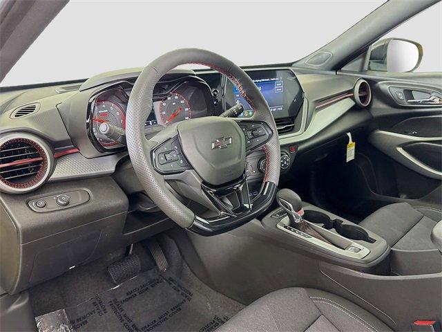 2025 Chevrolet Trax Vehicle Photo in PUYALLUP, WA 98371-4149