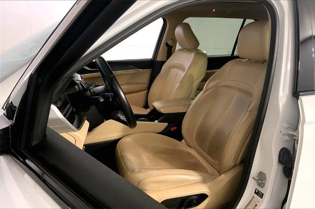 2022 Jeep Grand Cherokee L Vehicle Photo in Kansas City, MO 64114