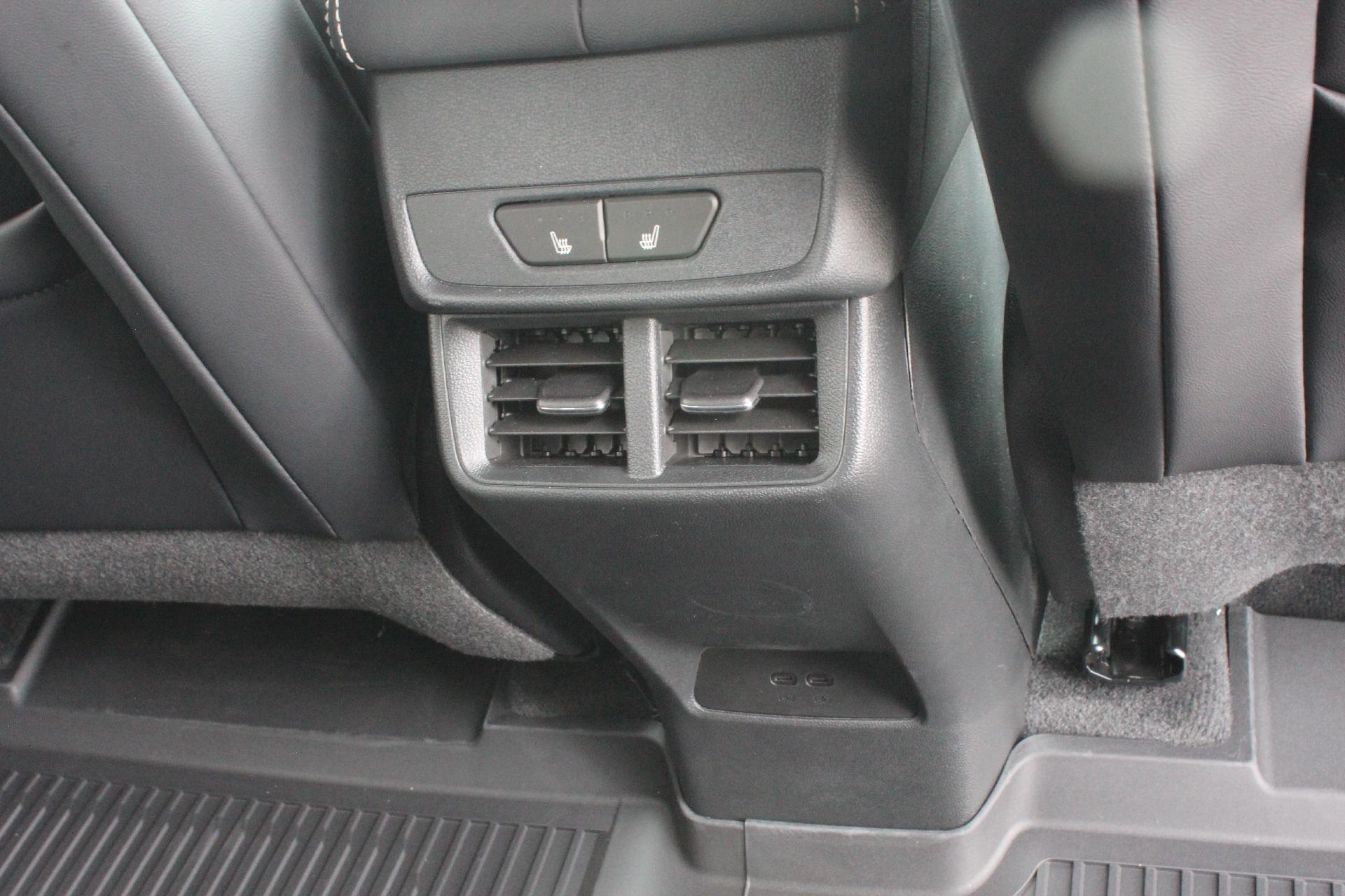 2026 GMC Terrain Vehicle Photo in AURORA, CO 80012-4011