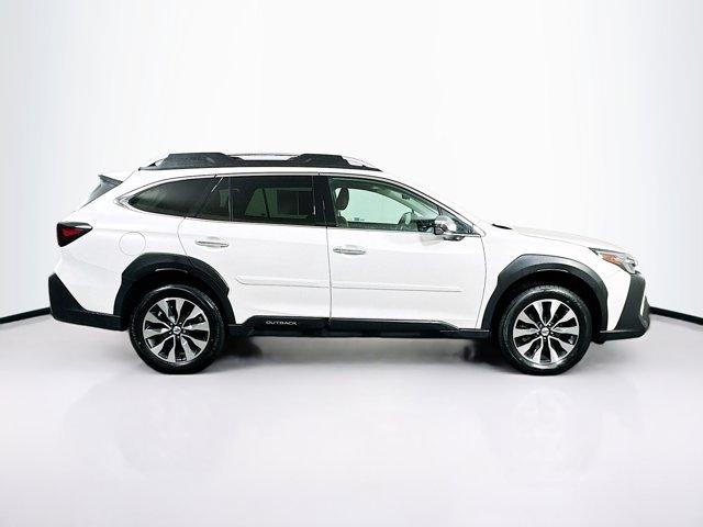 2023 Subaru Outback Vehicle Photo in Doylestown, PA 18902