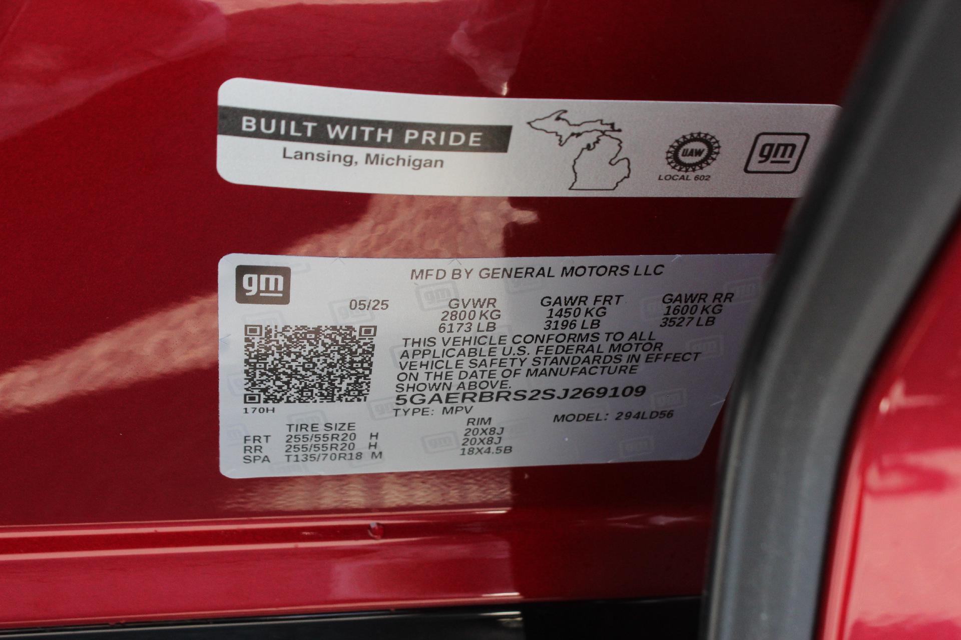 2025 Buick Enclave Vehicle Photo in AURORA, CO 80012-4011