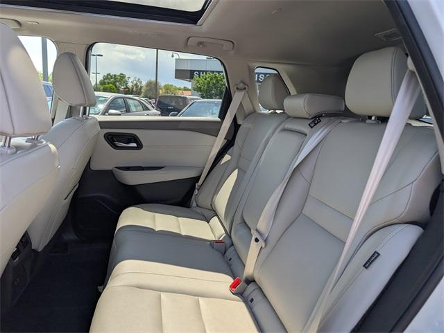 2023 Nissan Rogue Vehicle Photo in AURORA, CO 80012-4011