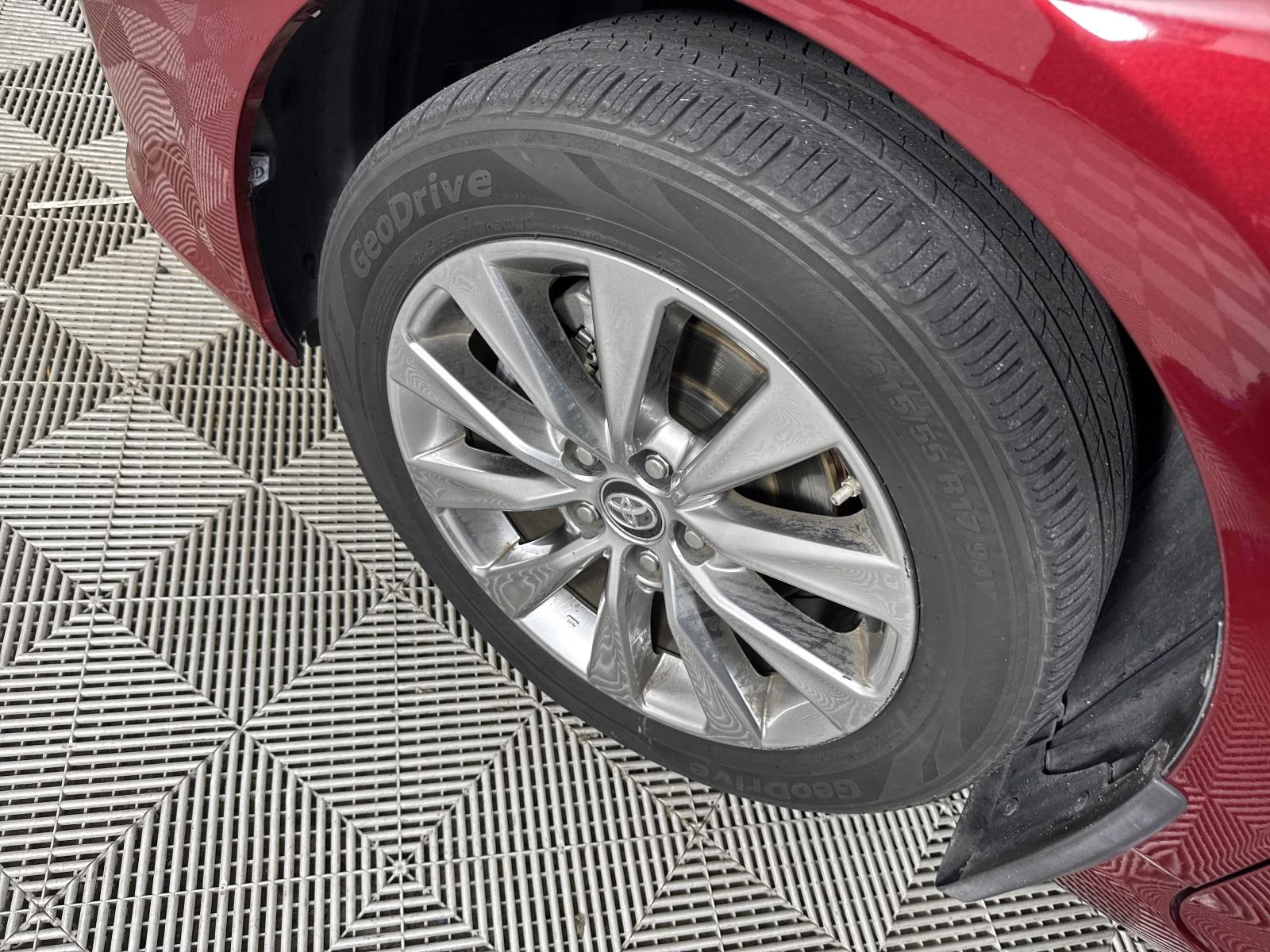2017 Toyota Camry Vehicle Photo in Georgetown, TX 78626