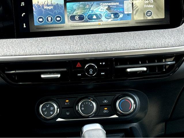 2025 Nissan Kicks Vehicle Photo in Savannah, GA 31419