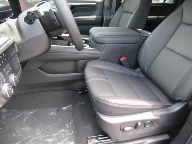 2025 Chevrolet Suburban Vehicle Photo in LEESBURG, FL 34788-4022