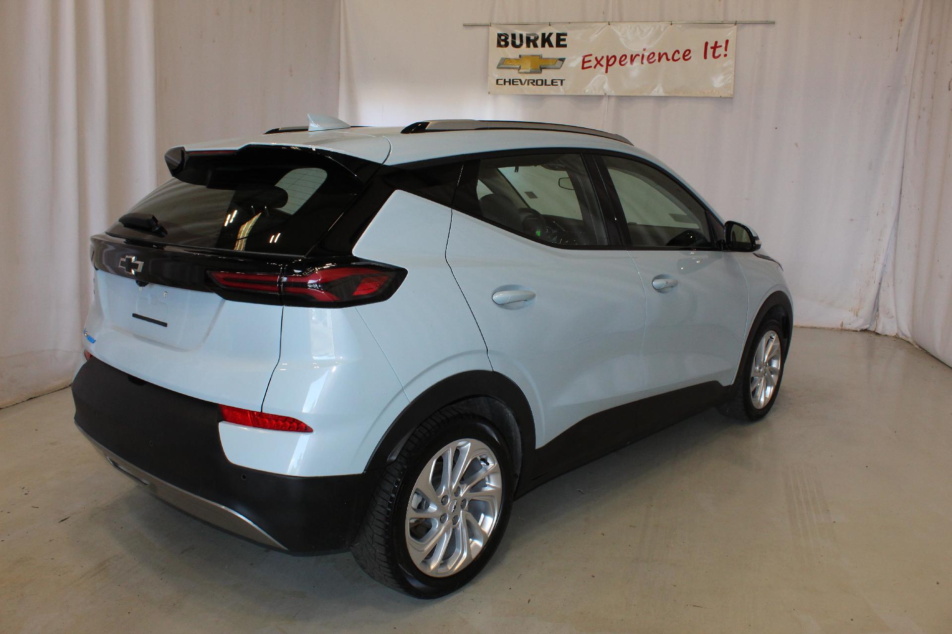2023 Chevrolet Bolt EUV Vehicle Photo in NORTHAMPTON, MA 01060-1120