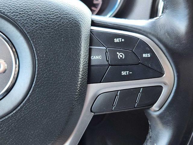 2020 Jeep Grand Cherokee Vehicle Photo in DENTON, TX 76210-9321