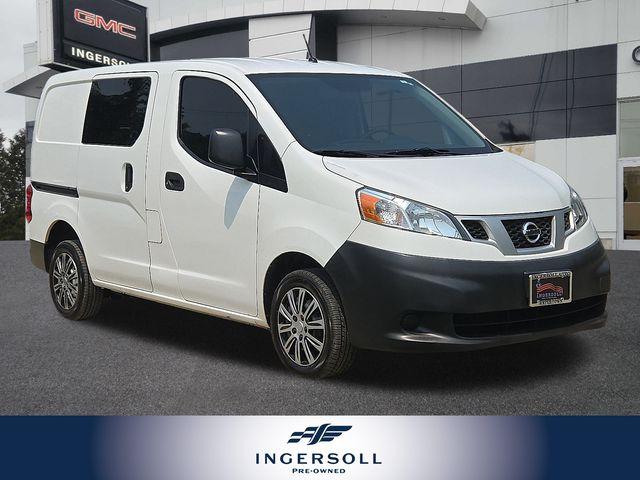 2014 Nissan NV200 Vehicle Photo in WATERTOWN, CT 06795-3318