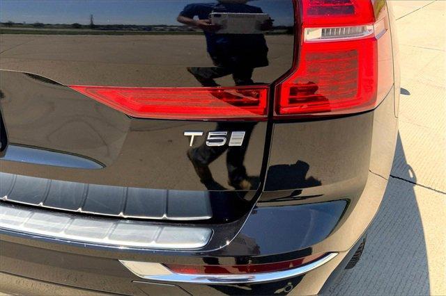 2020 Volvo XC60 Vehicle Photo in TOPEKA, KS 66609-0000