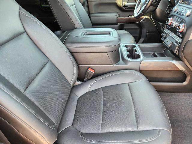 2022 GMC Sierra 2500 HD Vehicle Photo in DENTON, TX 76210-9321