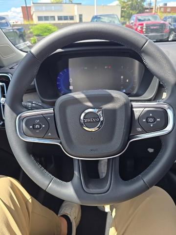 2024 Volvo XC40 Vehicle Photo in HARRISBURG, PA 17111-1033