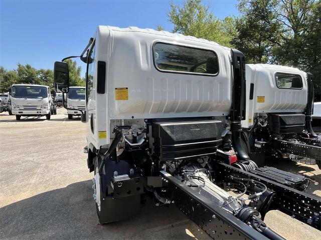 2025 Chevrolet Low Cab Forward 4500 Vehicle Photo in ALCOA, TN 37701-3235