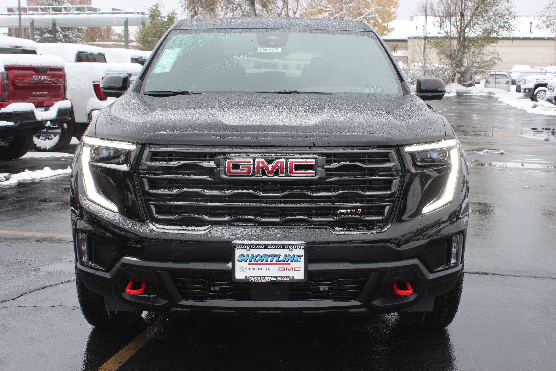 2025 GMC Acadia Vehicle Photo in AURORA, CO 80012-4011