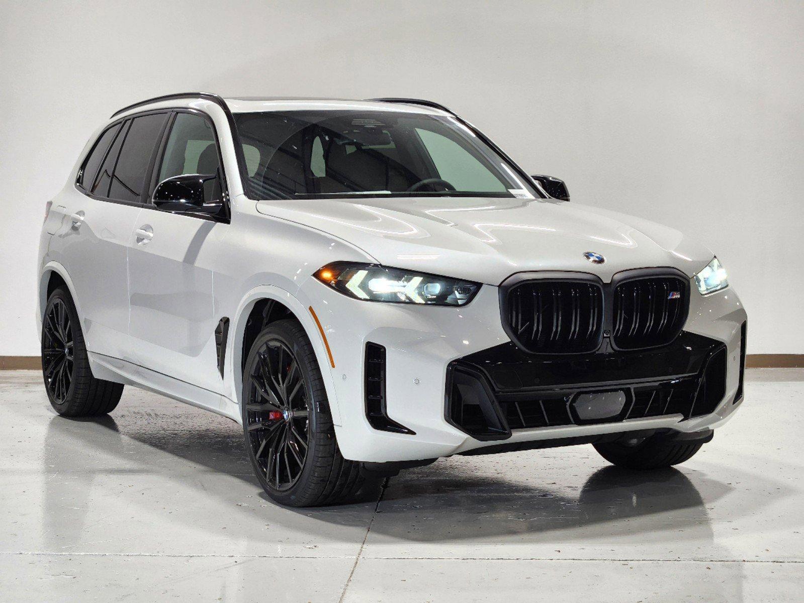 2025 BMW X5 M60i Vehicle Photo in GRAPEVINE, TX 76051