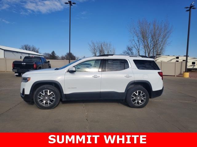 2023 GMC Acadia SLE photo 3