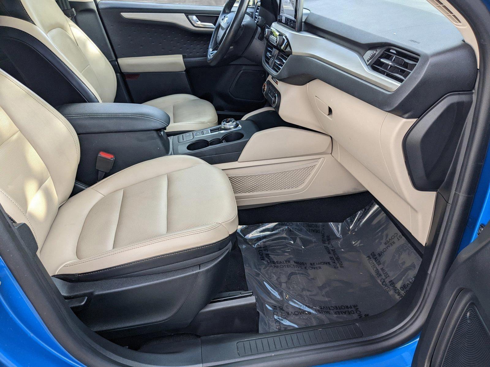 2020 Ford Escape Vehicle Photo in Miami, FL 33015