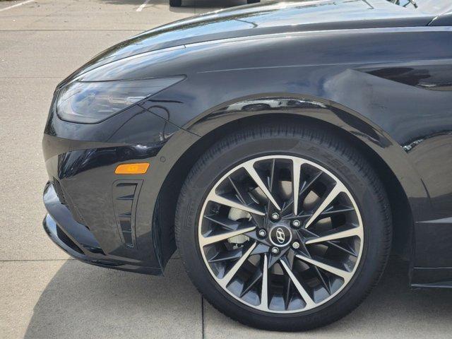 2022 Hyundai SONATA Vehicle Photo in HOUSTON, TX 77090