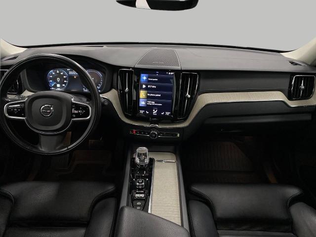 2020 Volvo XC60 Vehicle Photo in Appleton, WI 54913