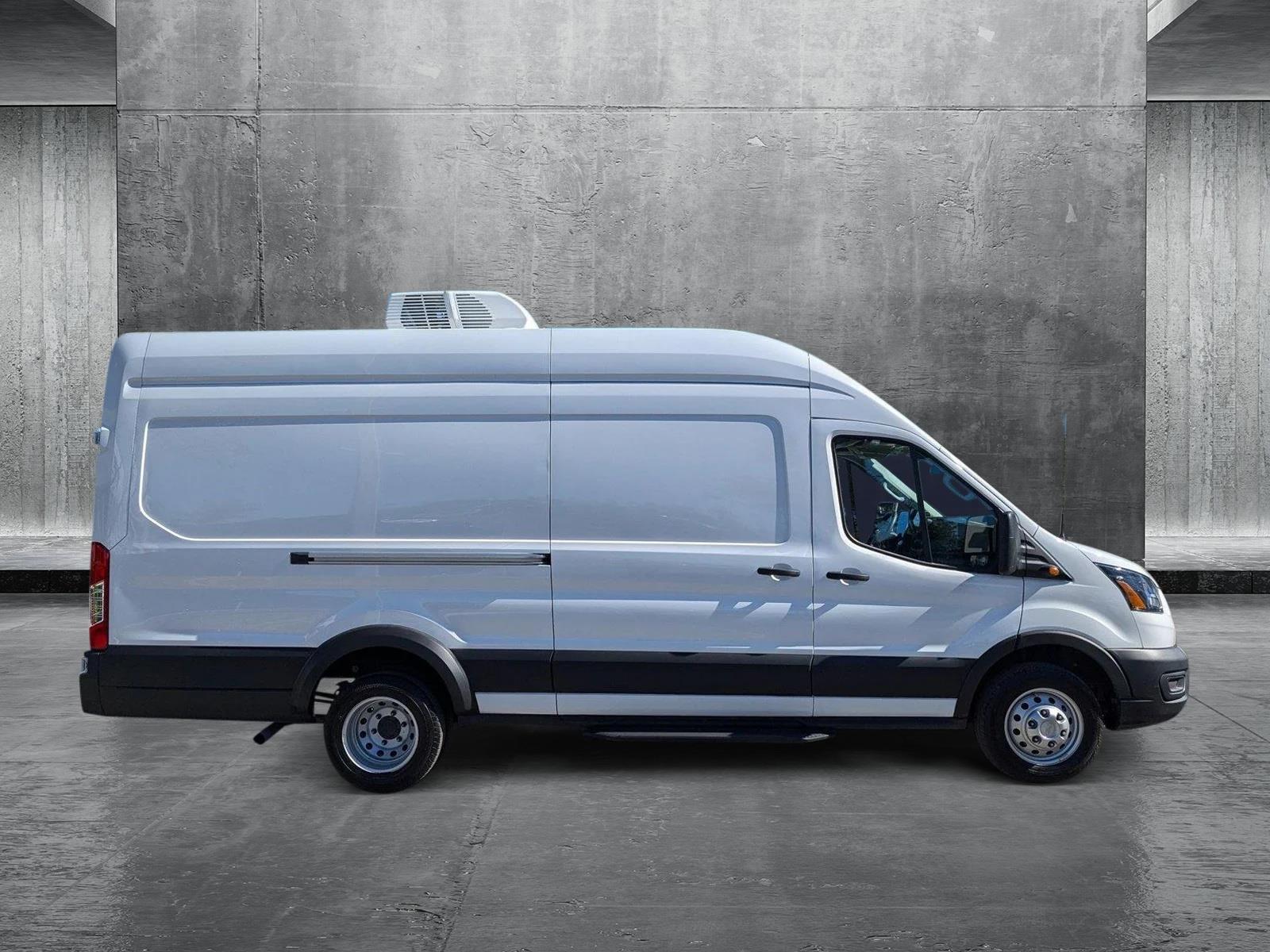 2023 Ford Transit Cargo Van Vehicle Photo in Miami, FL 33015