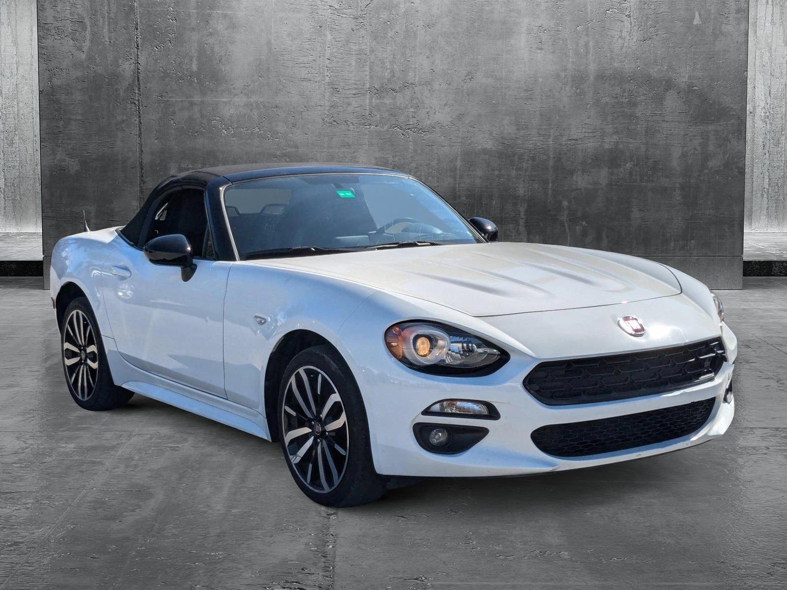 2020 FIAT 124 Spider Vehicle Photo in MIAMI, FL 33134-2699