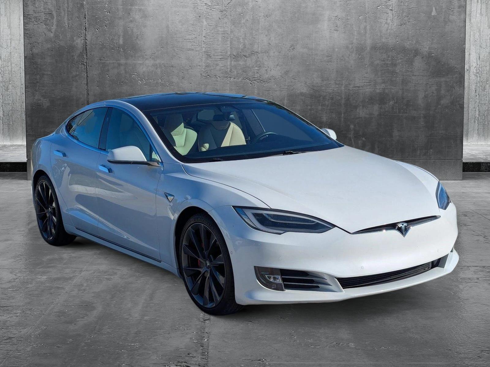 2021 Tesla Model S Vehicle Photo in Delray Beach, FL 33444