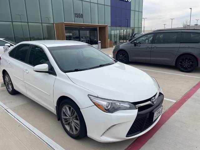 2016 Toyota Camry Vehicle Photo in San Antonio, TX 78230