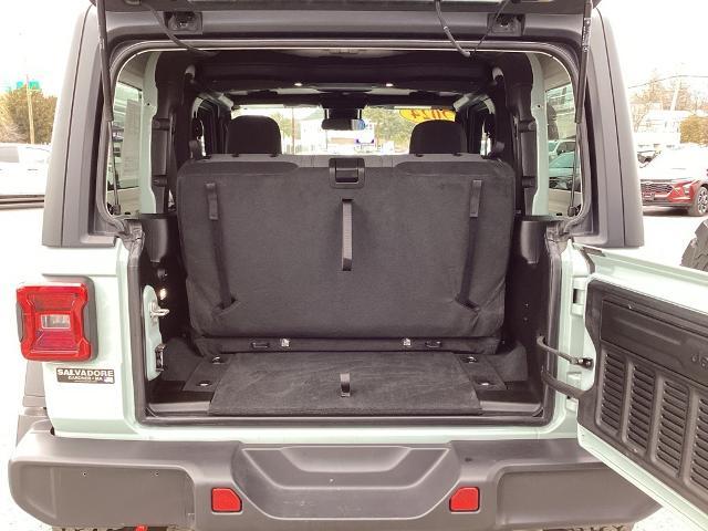 2024 Jeep Wrangler Vehicle Photo in Gardner, MA 01440