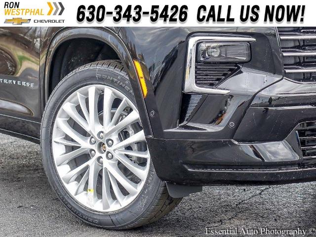 2025 Chevrolet Traverse Vehicle Photo in AURORA, IL 60503-9326