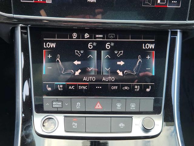 2025 Audi Q7 Vehicle Photo in MCKINNEY, TX 75070