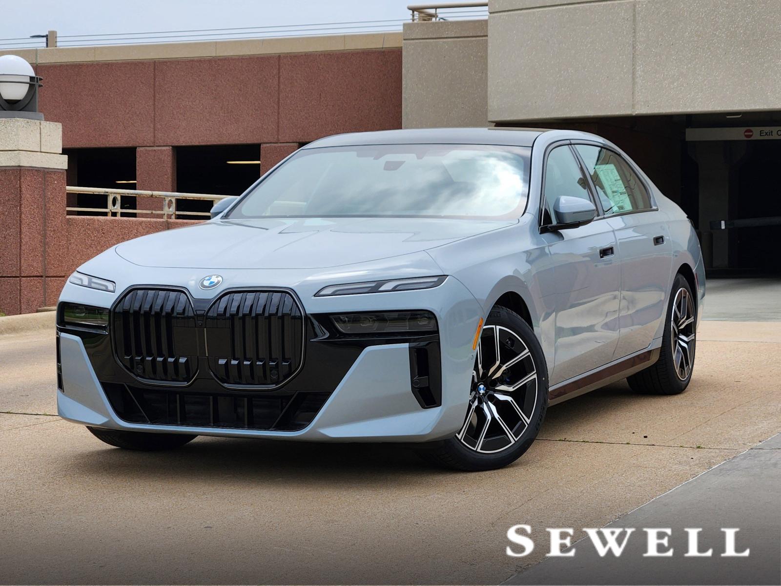 2025 BMW 740i xDrive Vehicle Photo in PLANO, TX 75024