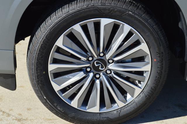 2025 INFINITI QX80 Vehicle Photo in Houston, TX 77090