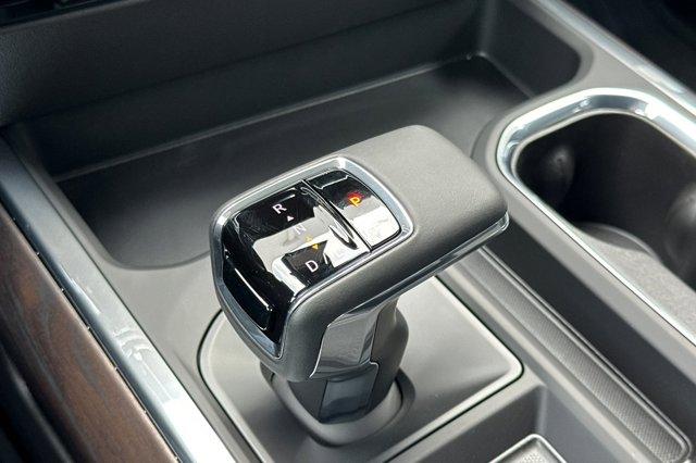 2025 GMC Sierra 1500 Vehicle Photo in STOCKTON, CA 95212-2838