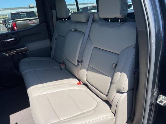 2019 Chevrolet Silverado 1500 Vehicle Photo in GREEN BAY, WI 54304-5303