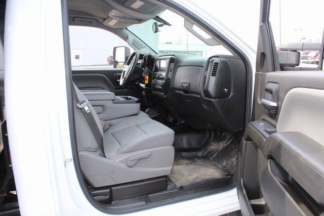 2022 Chevrolet Silverado 5500 HD Vehicle Photo in SAINT CLAIRSVILLE, OH 43950-8512