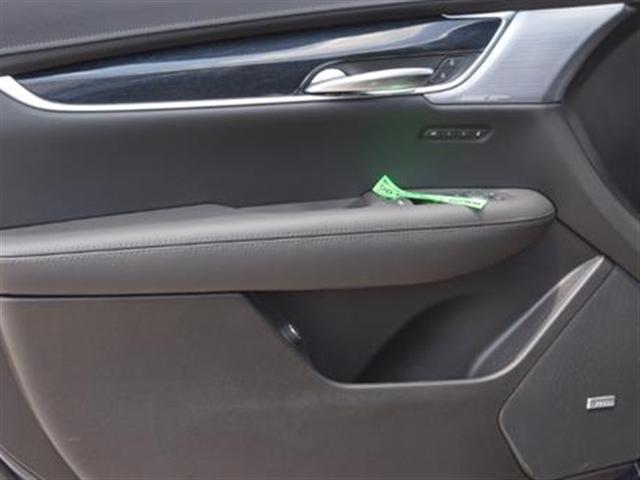 2025 Cadillac XT5 Vehicle Photo in TAMPA, FL 33612-3404
