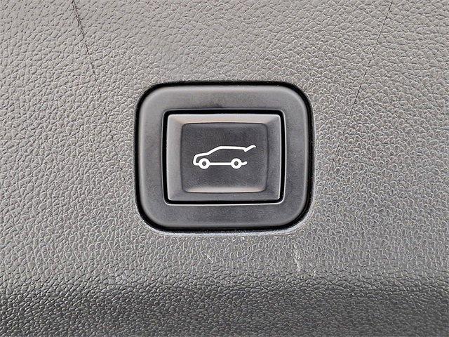 2023 Cadillac Escalade ESV Vehicle Photo in ALLENTOWN, PA 18103-7399