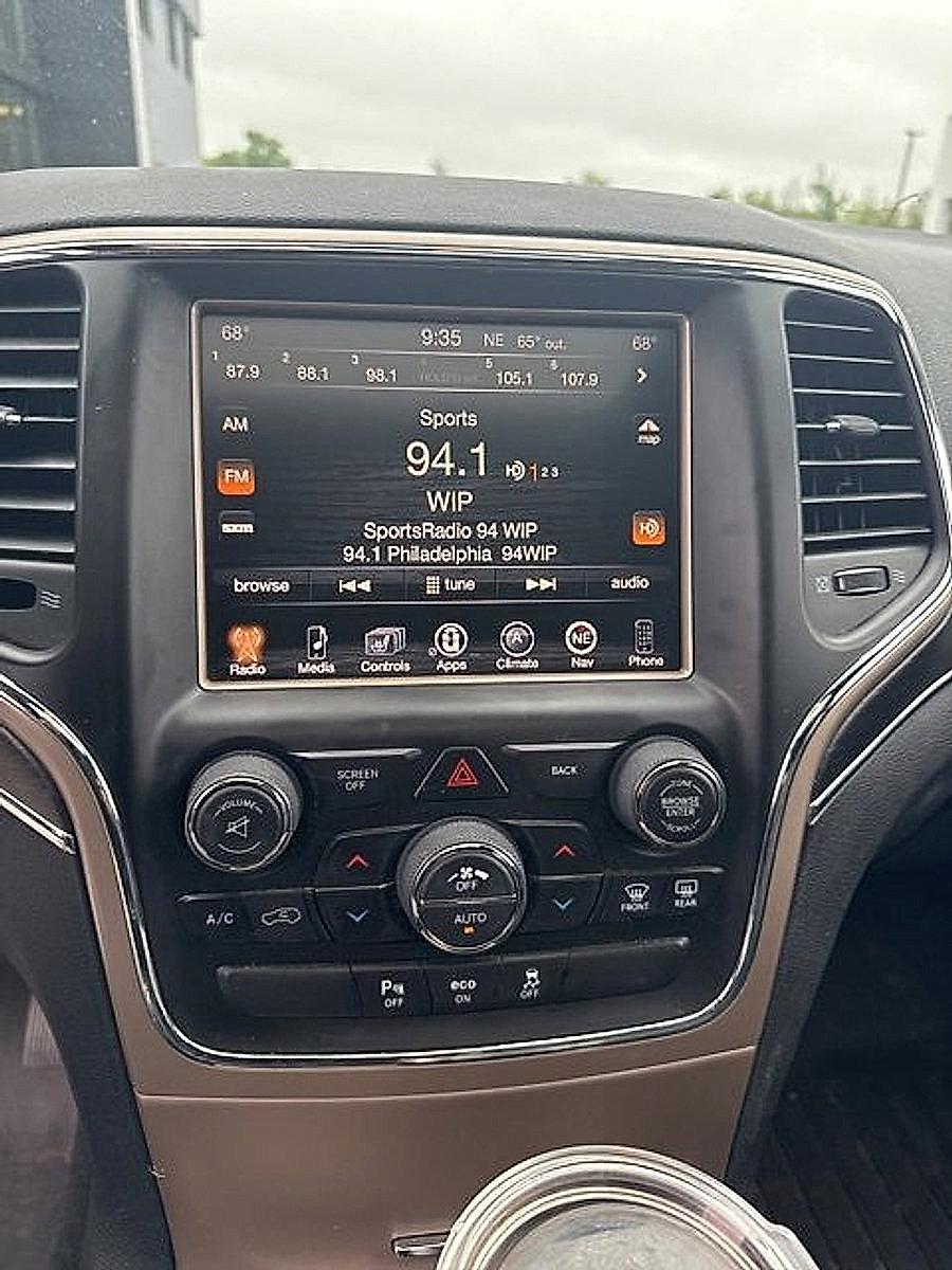 2015 Jeep Grand Cherokee Vehicle Photo in Trevose, PA 19053