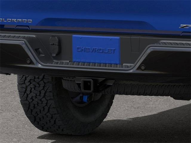 2025 Chevrolet Colorado Vehicle Photo in ENGLEWOOD, CO 80113-6708