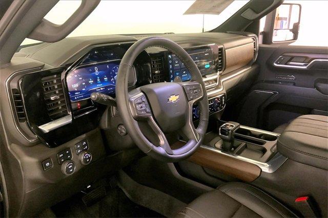 2024 Chevrolet Silverado 1500 Vehicle Photo in INDEPENDENCE, MO 64055-1314