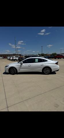2023 Hyundai SONATA Vehicle Photo in Peoria, IL 61615