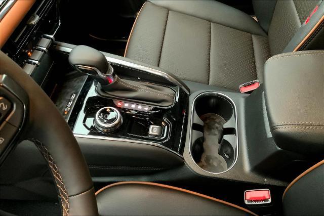 2025 GMC Canyon Vehicle Photo in KANSAS CITY, MO 64114-4545