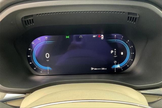 2023 Volvo XC60 Vehicle Photo in Grapevine, TX 76051