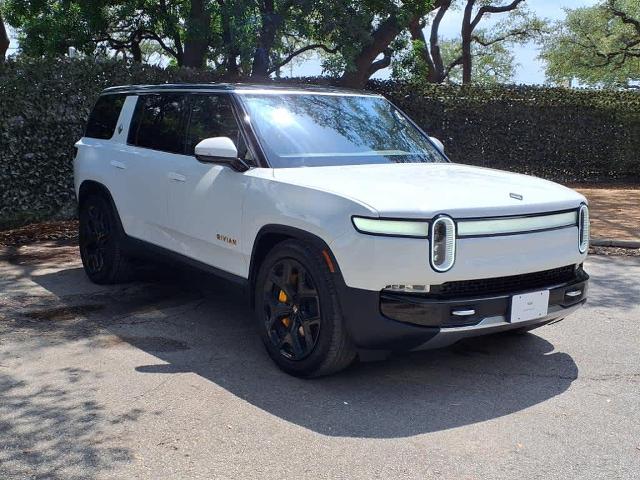 2023 Rivian R1S Vehicle Photo in San Antonio, TX 78230-1001