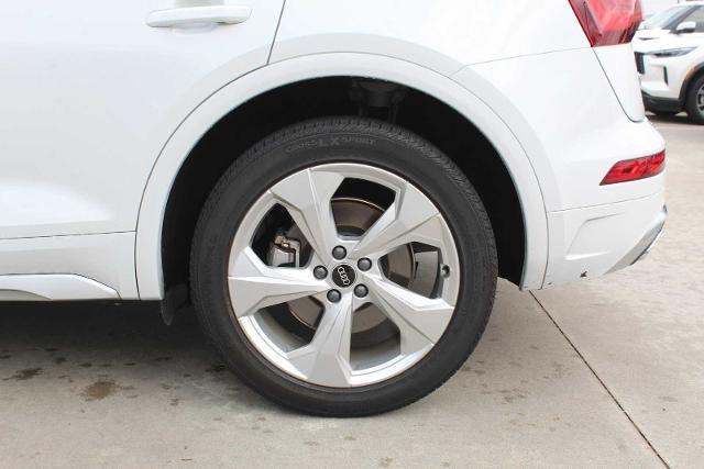 2022 Audi Q5 Vehicle Photo in HOUSTON, TX 77090