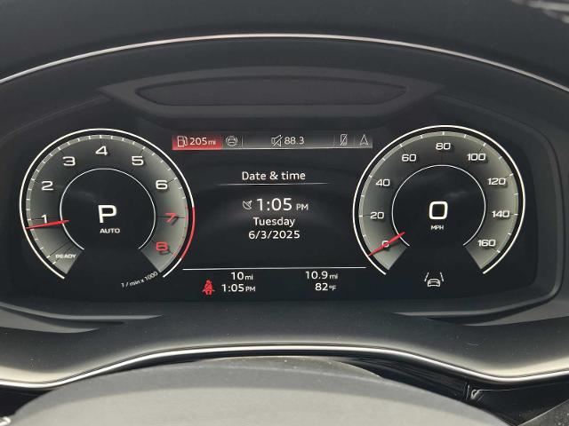 2025 Audi Q7 Vehicle Photo in SUGAR LAND, TX 77478
