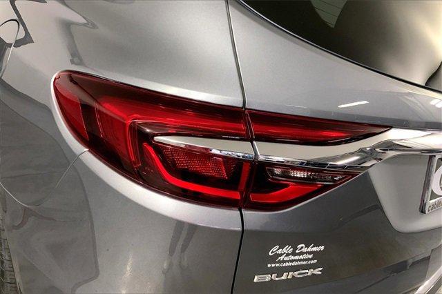2018 Buick Enclave Vehicle Photo in KANSAS CITY, MO 64114-4502