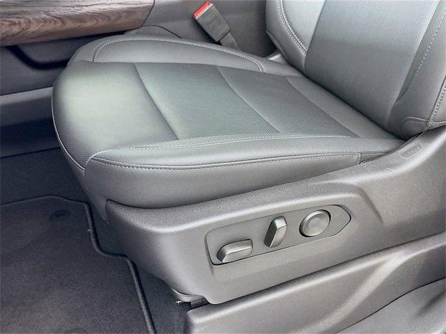 2025 GMC Sierra 3500 HD Vehicle Photo in PUYALLUP, WA 98371-4149