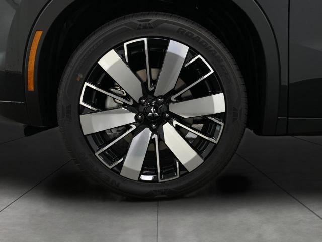 2025 Mitsubishi Outlander Vehicle Photo in Appleton, WI 54913