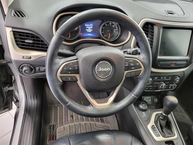 2016 Jeep Cherokee Vehicle Photo in Neenah, WI 54956