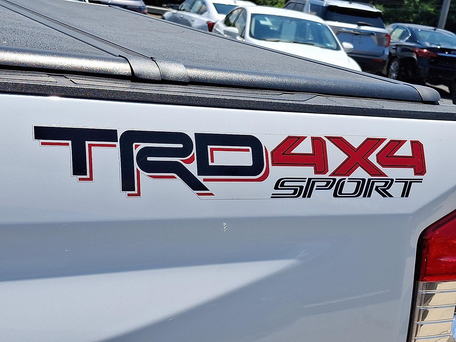 2018 Toyota Tundra 4WD Vehicle Photo in BETHLEHEM, PA 18017-9401